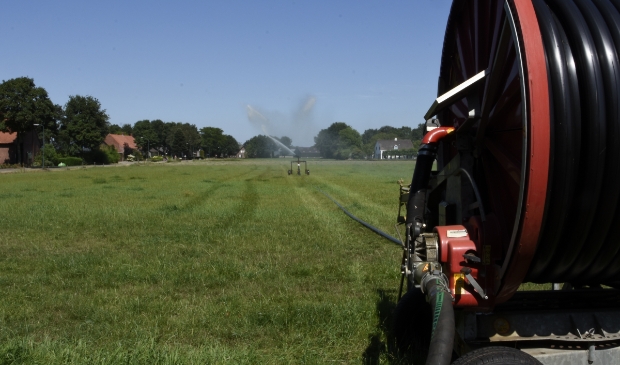 Droogte Zet Door; Waterschap Neemt Extra Maatregelen In Bergen Op Zoom ...