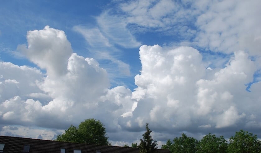 De komende dagen blijven zon en stapelwolken elkaar afwisselen.
