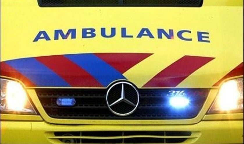 Man gewond na val van dak in Arnemuiden