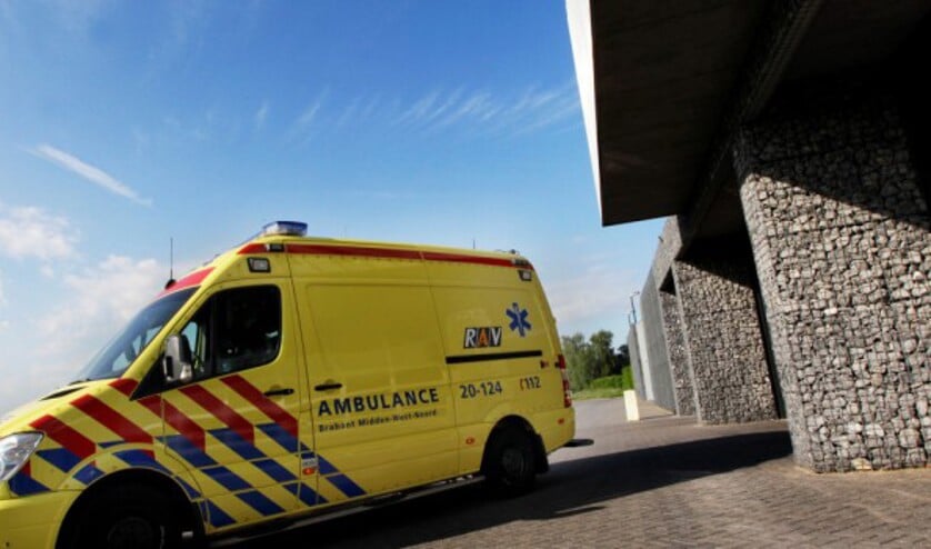 Geen onderzoek aanrijtijd ambulances op Tholen  