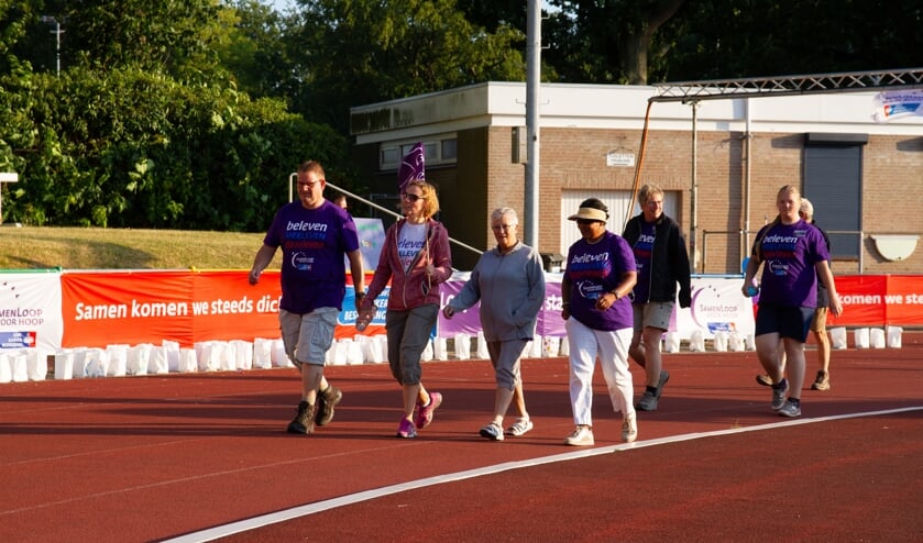 <p>In Bergen op Zoom is er 24 uur gewandeld voor kankeronderzoek tijdens SamenLoop voor Hoop.</p>