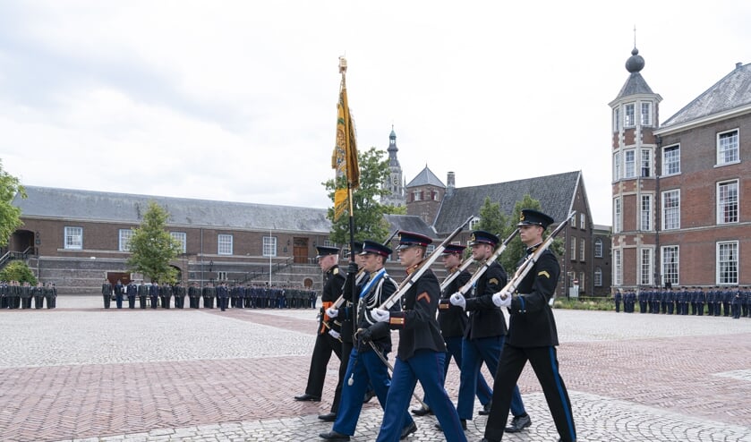 Cadetten van de KMA. Foto ter illustratie