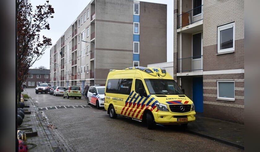 Hulpdiensten zijn uitgerukt voor het incident.