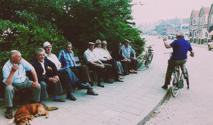 Wie kent deze mannen?