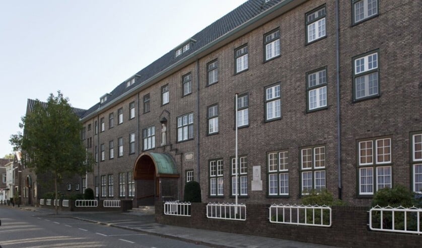 Het tijdelijk onderkomen van de Gemeente Roosendaal