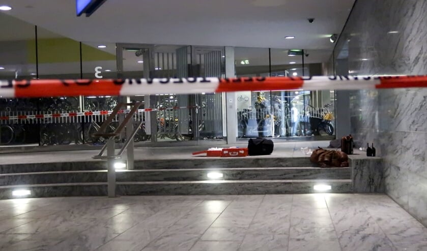 Een 23-jarige Bredanaar is donderdag gewond geraakt bij een steekincident in het station.