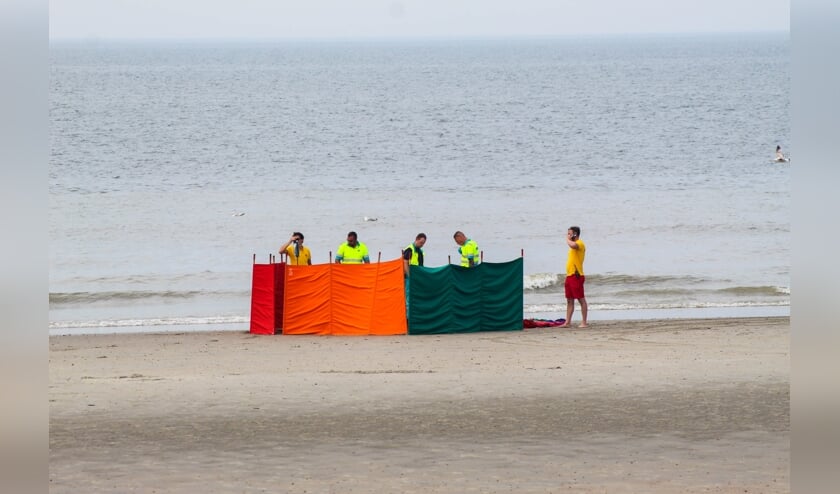 De plek werd met schermen afgezet.