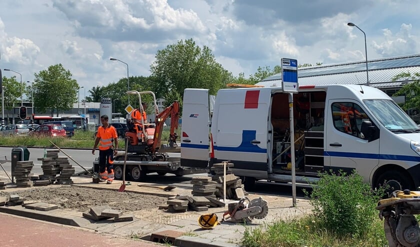 Ter voorbereiding op de werkzaamheden zijn de abri's van JC Decaux weggehaald