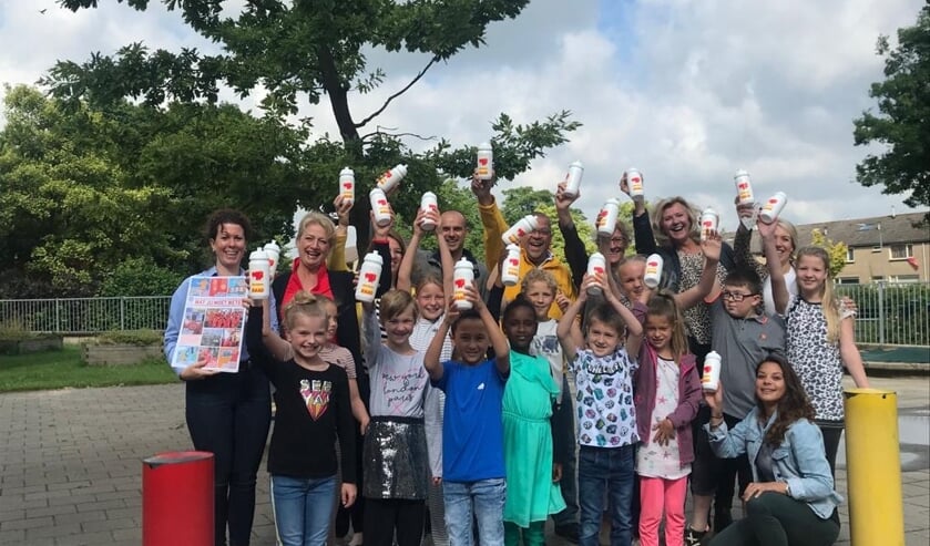 Kinderen op de Toren werden verrast met een bidon.
