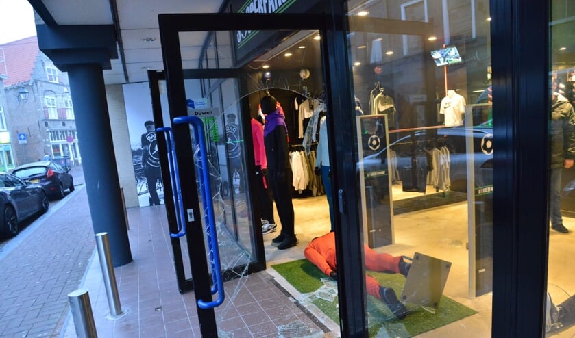 De inbraak in de Soccer Fanshop