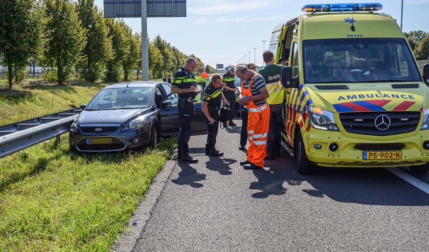 De politie wil in contact komen met de taxichauffeur.