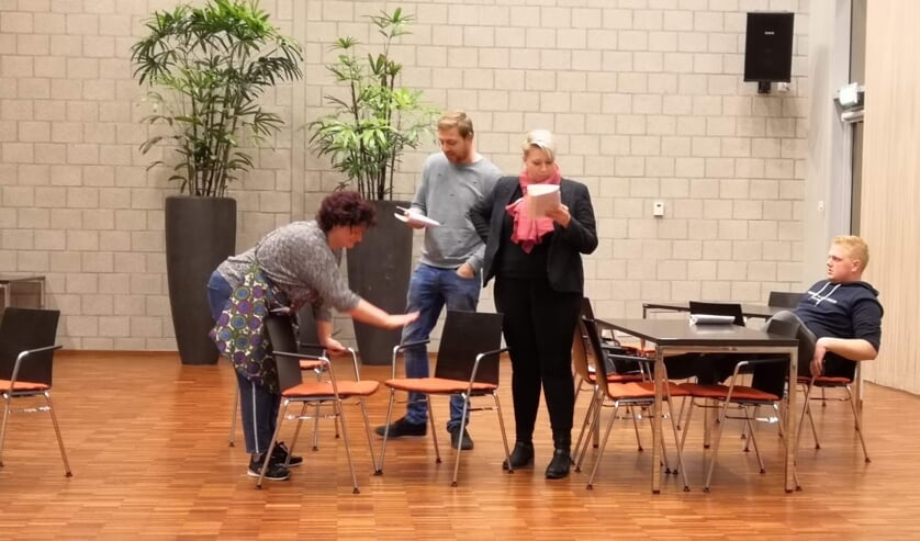 De repetitie is in volle gang.