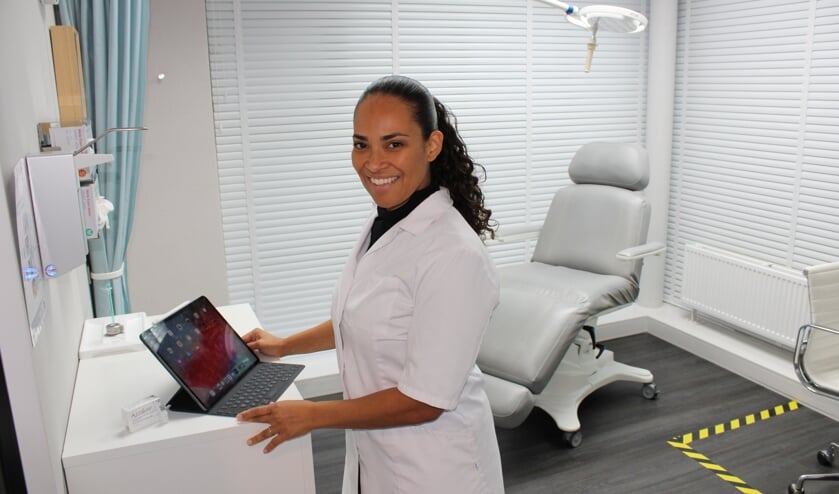 <p>Elizia Soares: 'Toen de kans om cosmetisch arts te worden vijf jaar geleden op mijn pad kwam, besloot ik ervoor te gaan' </p>