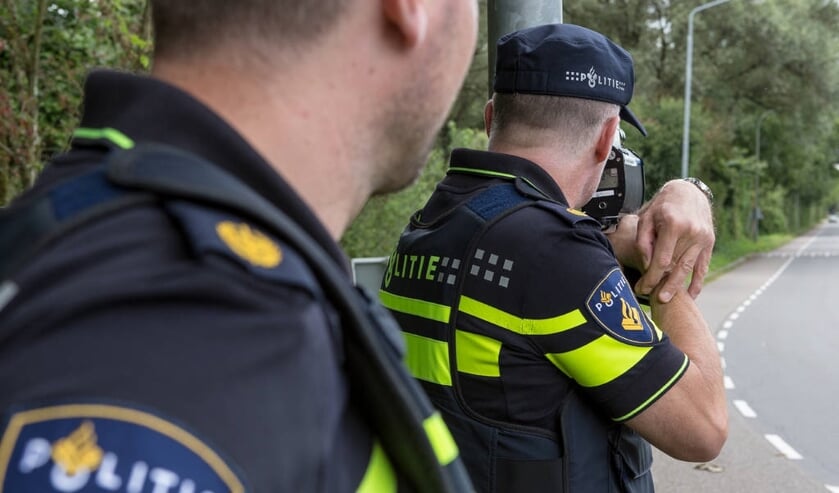 Politieagenten 'in Te Huren' Voor Controles Tijdens Rent A Cop ...