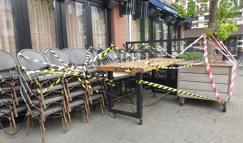 <p>Een gesloten horeca-zaak</p>