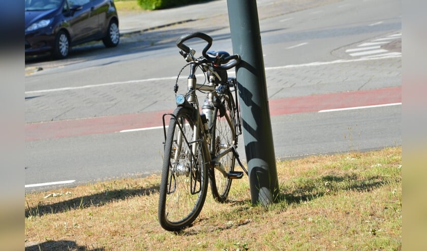 De fiets liep veel schade op bij het ongeval.