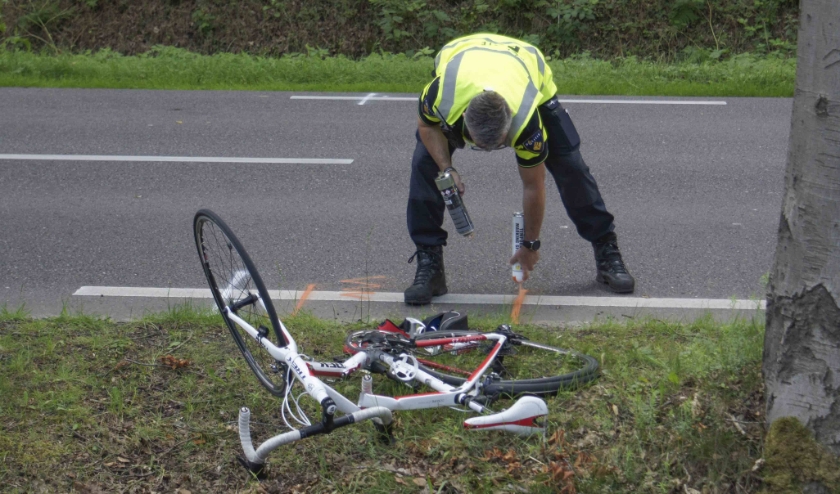 Ter plaatse wordt sporenonderzoek gedaan
