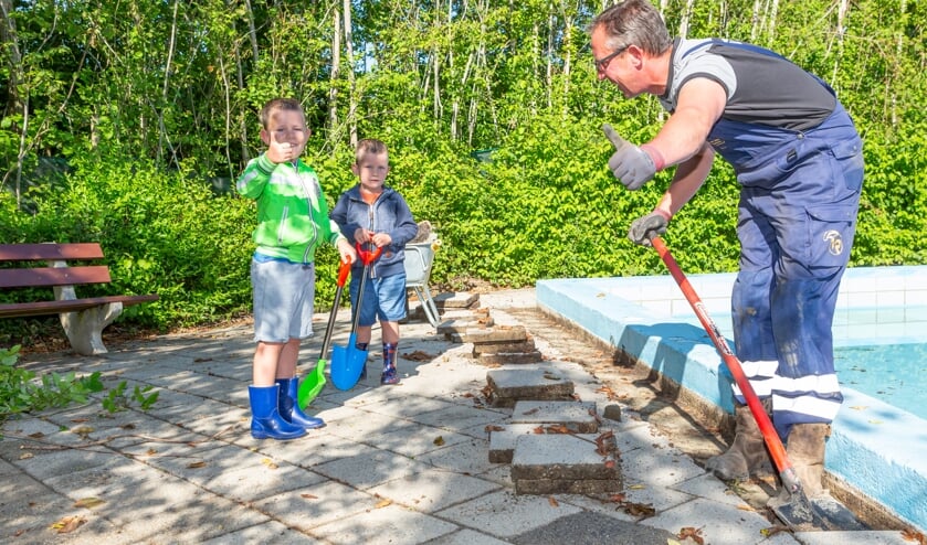 Haestinge helemaal klaar voor zwemseizoen  