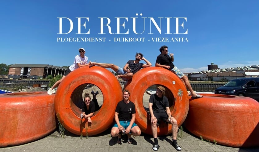 De organisatoren vonden dit het perfecte moment om elkaar te supporten.