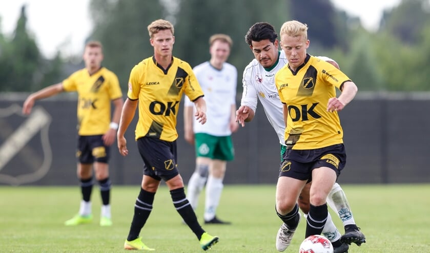 NAC tijdens een oefenwedstrijd