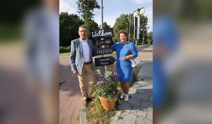 Drive-inn voor afscheid meester Kasse.
