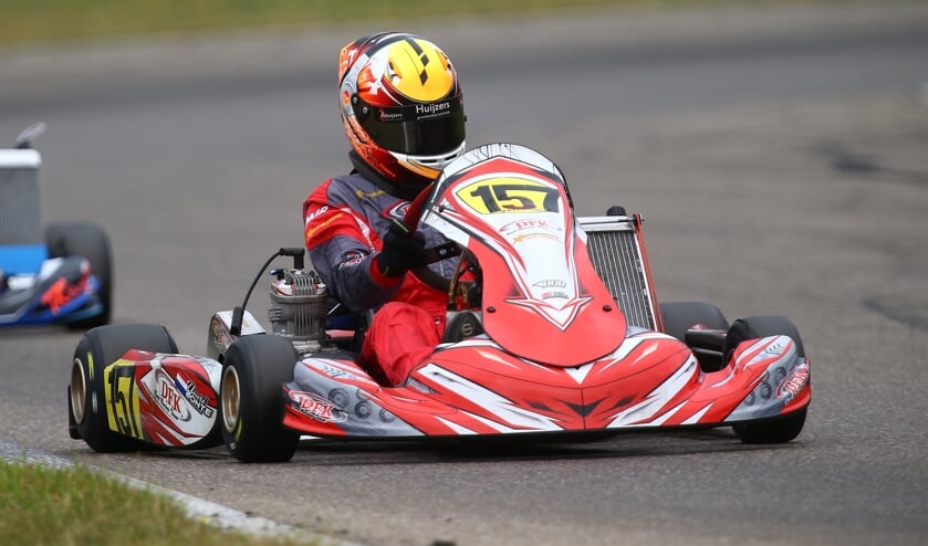 Karter Youri Bonte in actie. FOTO: BAS KALIGIS/RACEXPRESS.NL