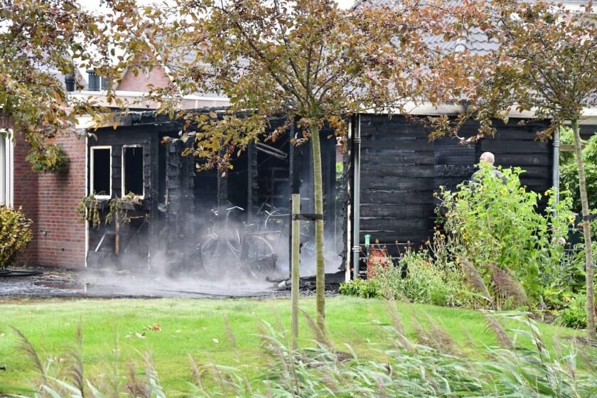 Aanbouw van woning in 's-Gravenpolder grotendeels verwoest door brand