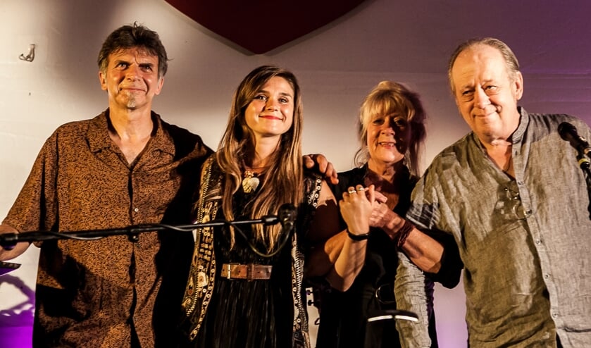 Pieter van Bogaert, Josje van Bogaert, Anneke de Bruijn en Jan de Bruijn.