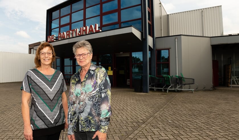 Toos Muijs en Ineke Roks-Muijs: 'Onze generatie hecht veel waarde aan echte contacten'