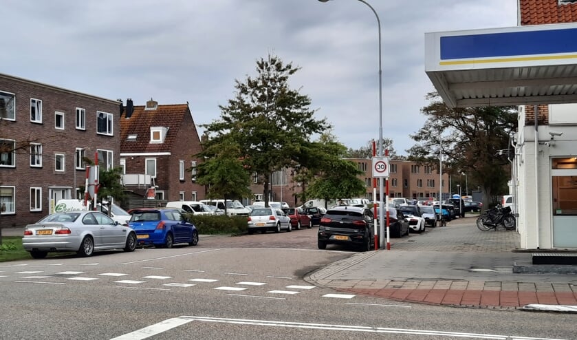 GroenLinks vraagt aandacht voor parkeeroverlast Van Dishoekstraat