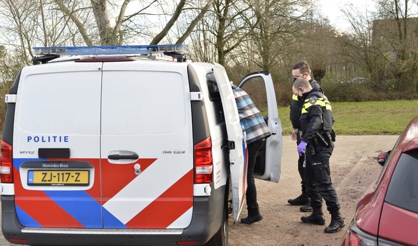 De politie heeft één persoon aangehouden.