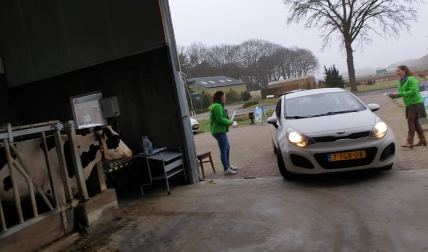 <p>Start van de drive thru route door de stal.</p>