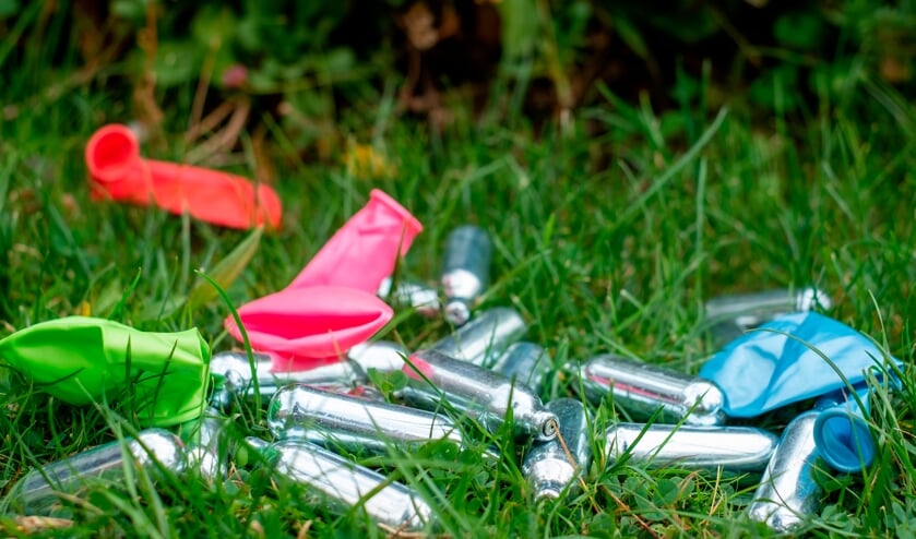 <p>De bekende lachgaspatronen blijven vaak op straat achter. </p>