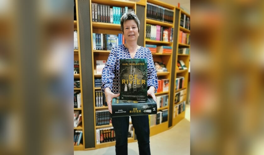 <p>De boekentip van Monique Eeskens is 'De rivier' van Karl Marlantes.</p>