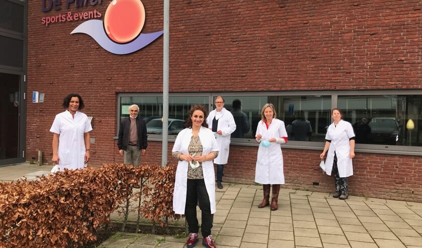 <p>De huisartsen zijn klaar voor het vaccineren. </p>