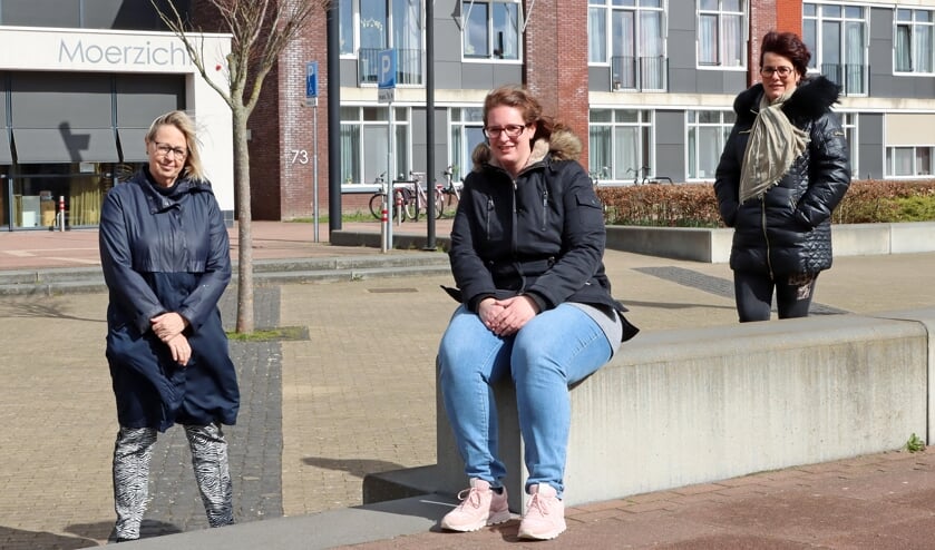 <p>Marjolein Sinke, Sarina Walhout en Judith van de Plasse van Jump&Move.</p>