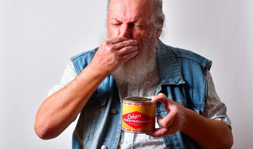 <p>Surströmming is een Zweedse delicatesse dat gefermenteerde haring in blik betreft. </p>